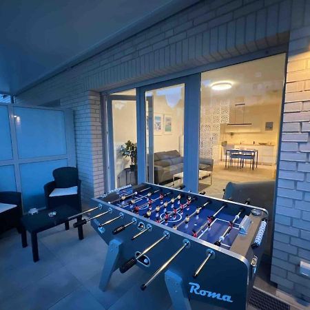 Luxurioeses Apartment,Neubau, 4 Personen, Parkplatz, Griechischer Stil Bochum Exterior photo